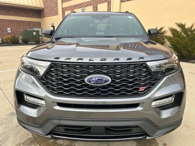 new 2024 Ford Explorer car, priced at $58,716