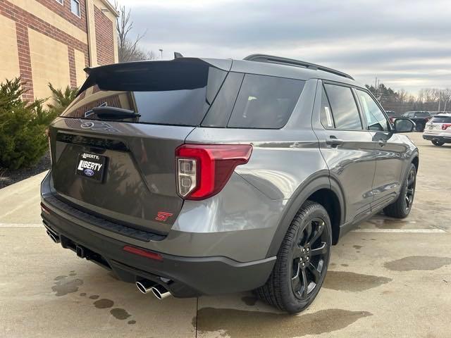 new 2024 Ford Explorer car, priced at $58,716