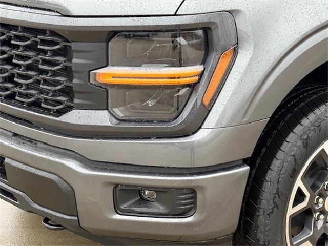 new 2025 Ford F-150 car, priced at $47,958