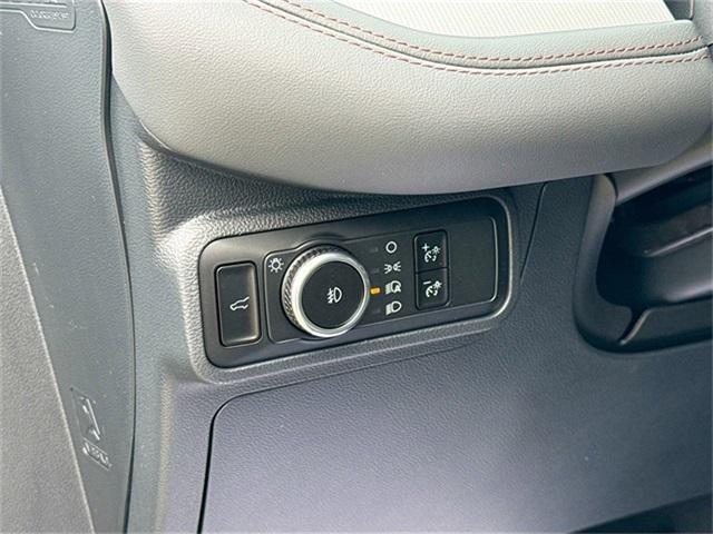 new 2025 Ford Explorer car, priced at $46,371