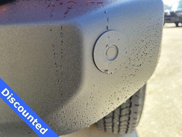 new 2024 Ford Bronco car, priced at $43,008