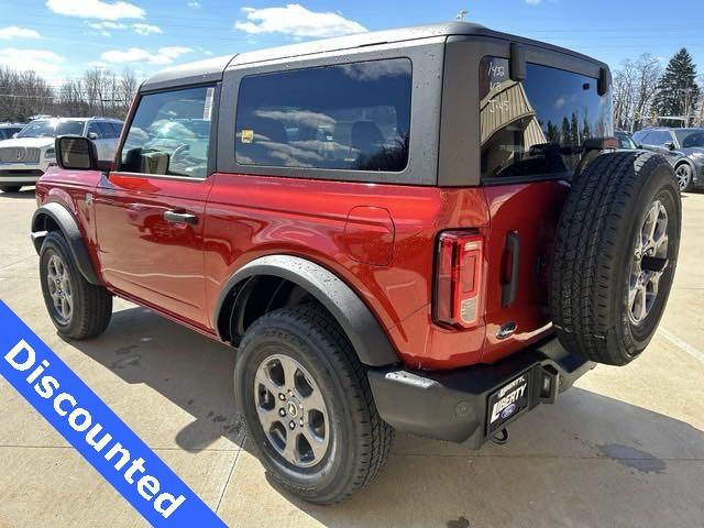 new 2024 Ford Bronco car, priced at $43,008
