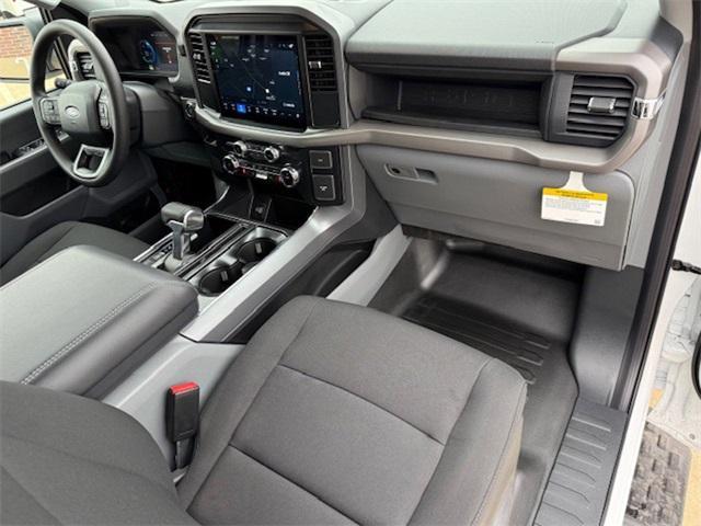 new 2025 Ford F-150 Lightning car, priced at $47,095
