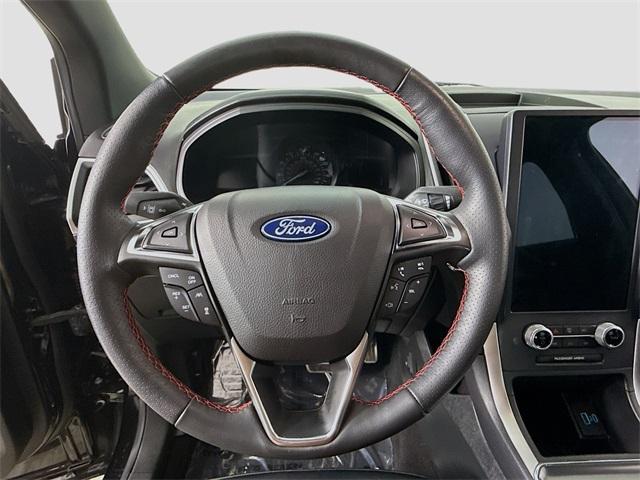 used 2023 Ford Edge car, priced at $32,990