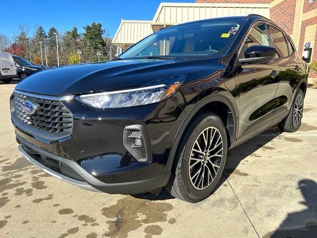 new 2023 Ford Escape car, priced at $40,995