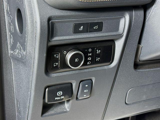 used 2024 Ford Expedition Max car