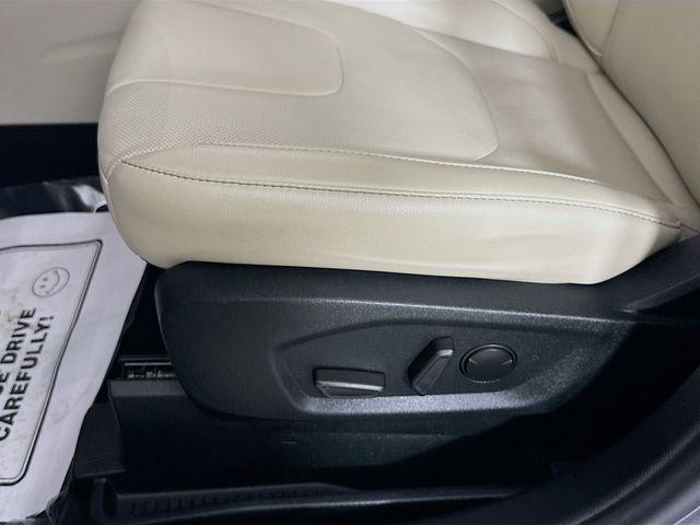 used 2022 Ford Edge car, priced at $25,890