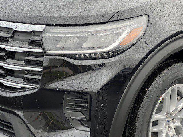 new 2025 Ford Explorer car, priced at $42,405