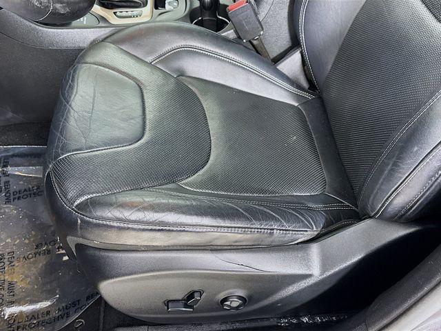 used 2014 Jeep Cherokee car, priced at $12,800