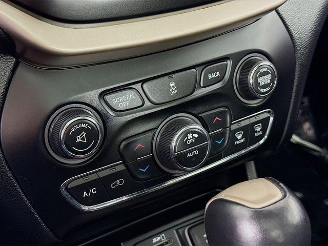 used 2014 Jeep Cherokee car, priced at $12,800