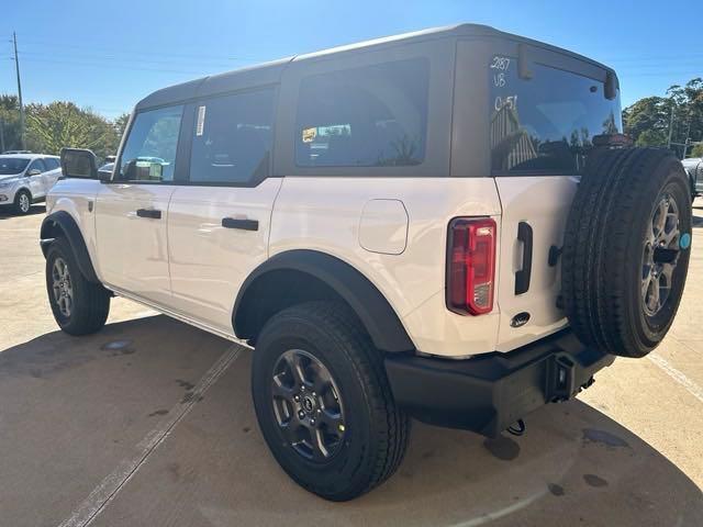 new 2024 Ford Bronco car, priced at $45,039