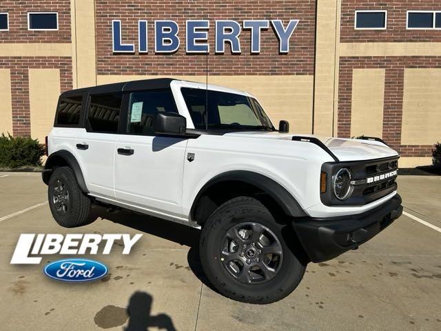 new 2024 Ford Bronco car, priced at $45,039