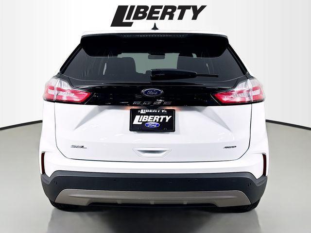 used 2024 Ford Edge car