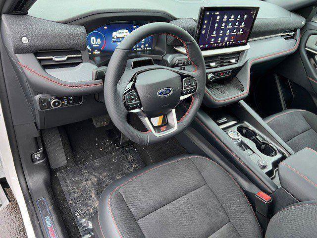 new 2025 Ford Explorer car, priced at $61,155