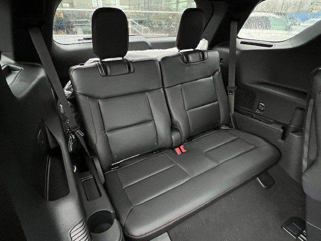 new 2025 Ford Explorer car, priced at $61,155