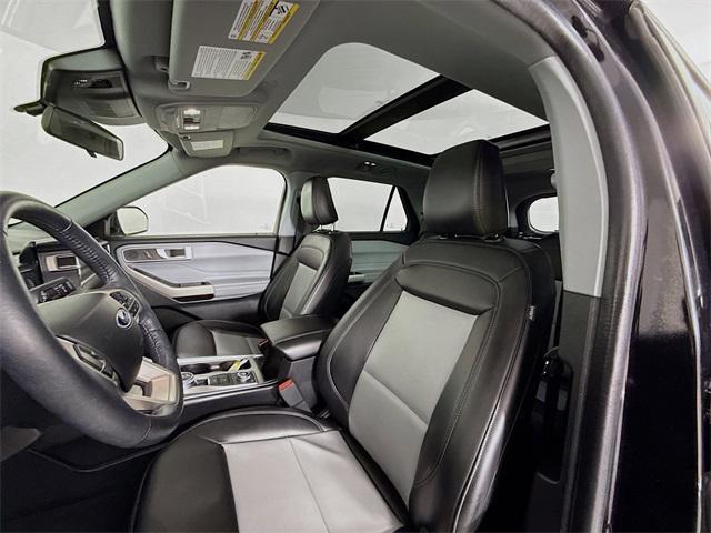 used 2022 Ford Explorer car, priced at $32,333
