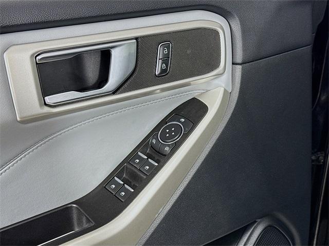 used 2022 Ford Explorer car, priced at $32,333