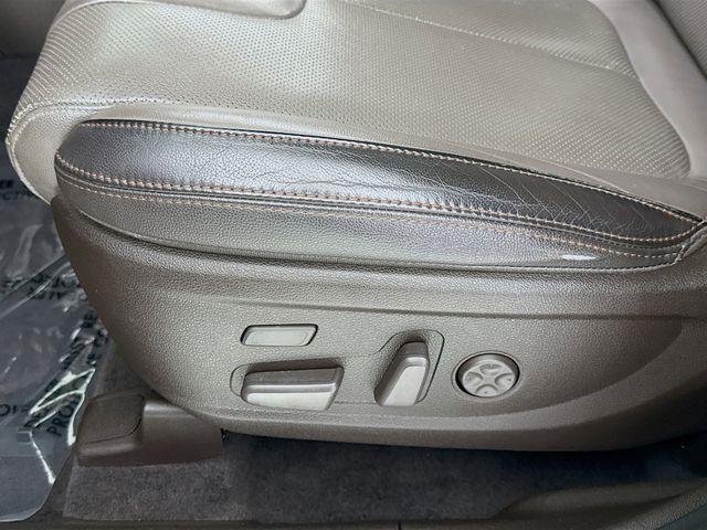 used 2019 Hyundai Santa Fe car, priced at $25,700