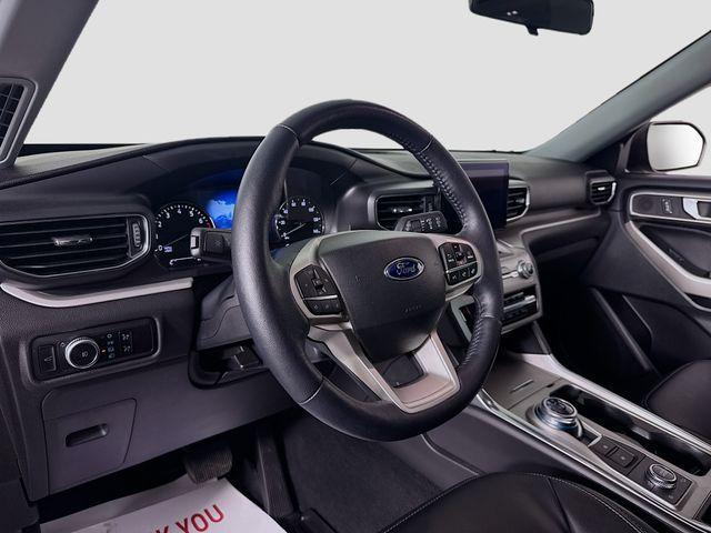 used 2023 Ford Explorer car
