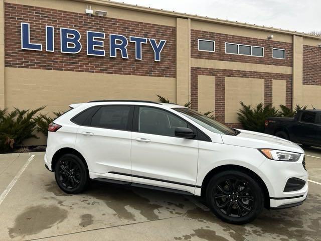 new 2024 Ford Edge car, priced at $33,499