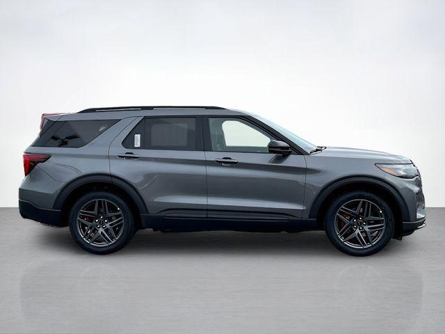 new 2025 Ford Explorer car, priced at $48,735