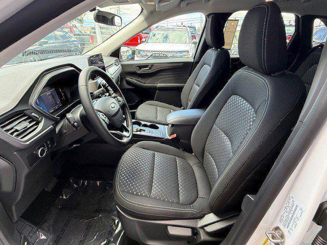 new 2025 Ford Escape car, priced at $29,105