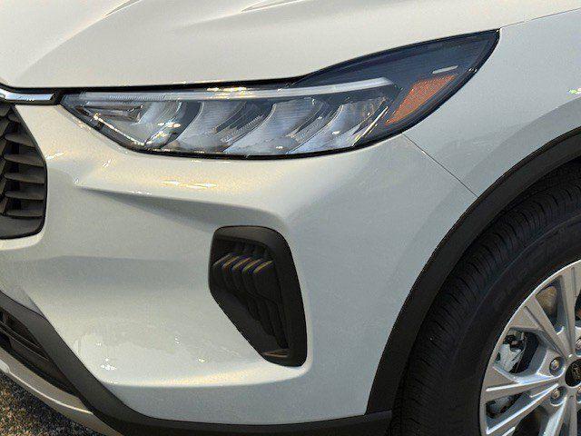 new 2025 Ford Escape car, priced at $29,105
