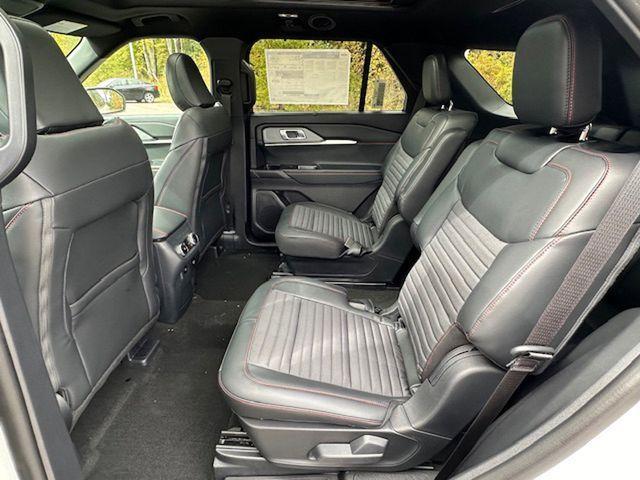 new 2025 Ford Explorer car, priced at $50,791
