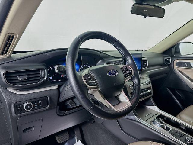 used 2023 Ford Explorer car, priced at $29,111