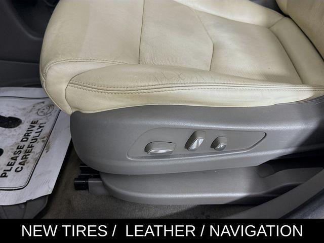 used 2019 Cadillac XT5 car, priced at $16,627