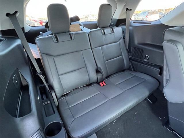 new 2025 Ford Explorer car, priced at $46,368