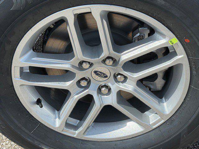 new 2025 Ford Explorer car, priced at $42,245