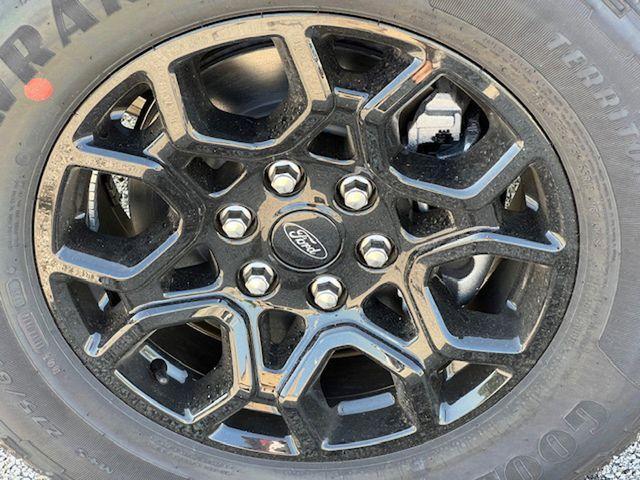 new 2025 Ford F-150 car, priced at $51,586