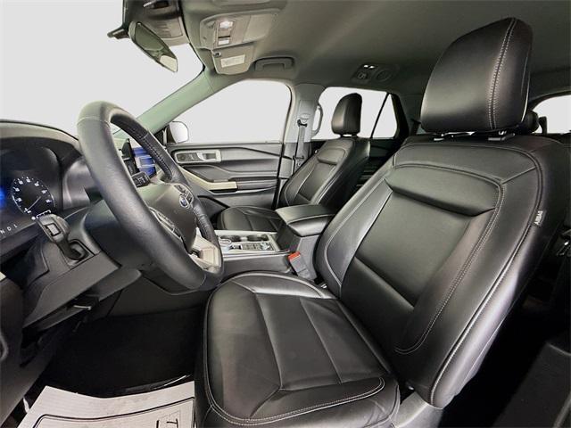 used 2023 Ford Explorer car