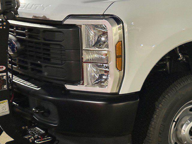 new 2025 Ford F-250 car, priced at $57,235
