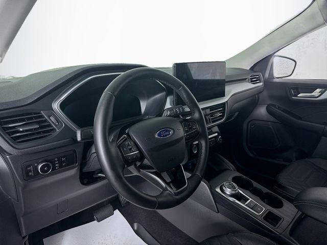 used 2023 Ford Escape car, priced at $25,513
