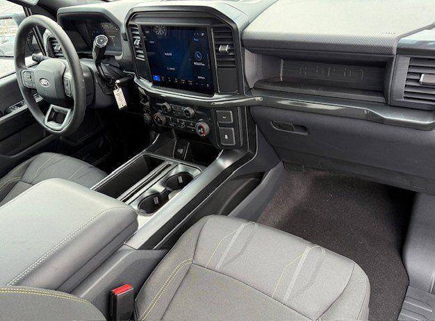new 2025 Ford F-150 car, priced at $48,664