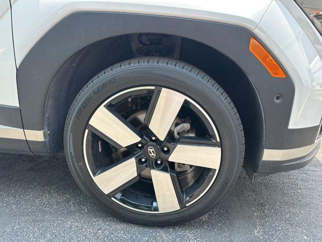 used 2024 Hyundai Santa Fe car, priced at $34,994