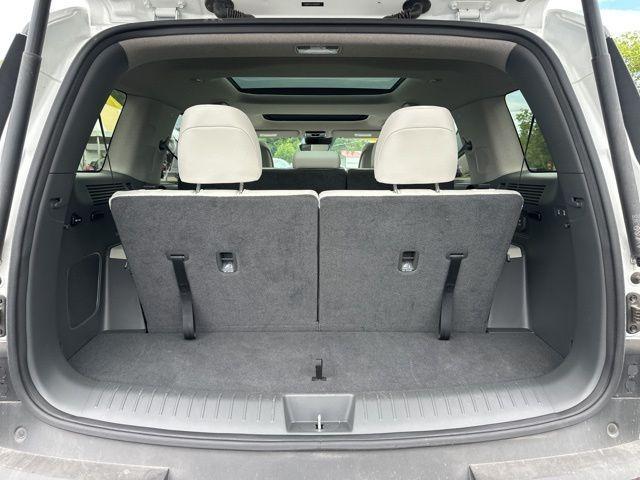 used 2024 Hyundai Santa Fe car, priced at $32,994