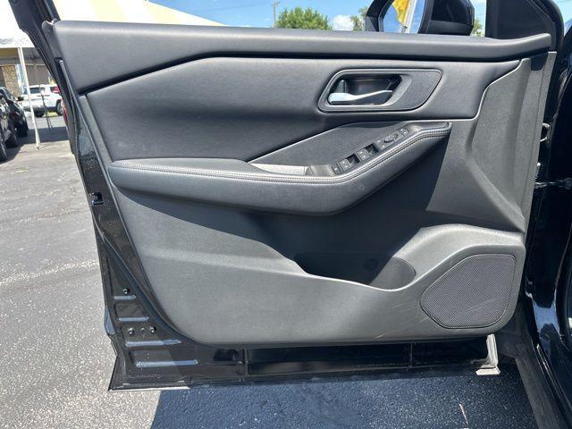 used 2024 Nissan Rogue car, priced at $21,894