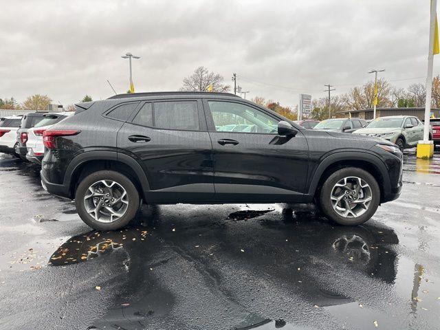 used 2024 Chevrolet Trax car, priced at $21,994