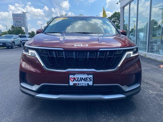 used 2024 Kia Carnival car, priced at $29,994