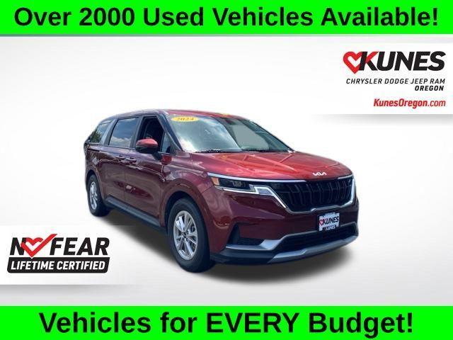 used 2024 Kia Carnival car, priced at $29,994