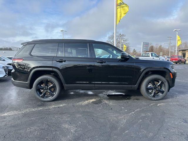 new 2025 Jeep Grand Cherokee L car, priced at $40,494