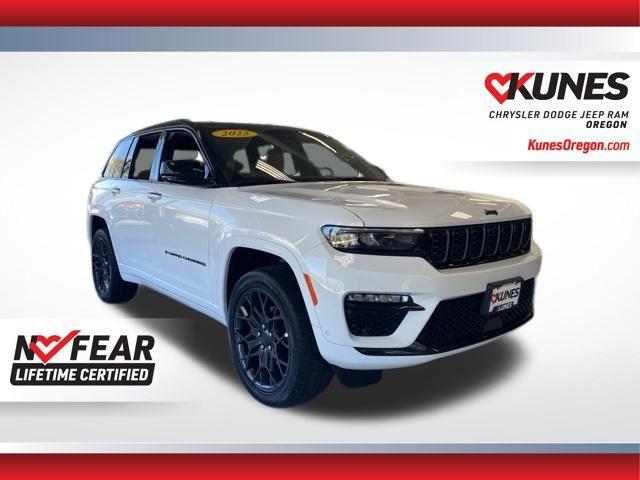 new 2025 Jeep Grand Cherokee car, priced at $69,994