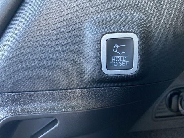 new 2025 Jeep Grand Cherokee car, priced at $71,325