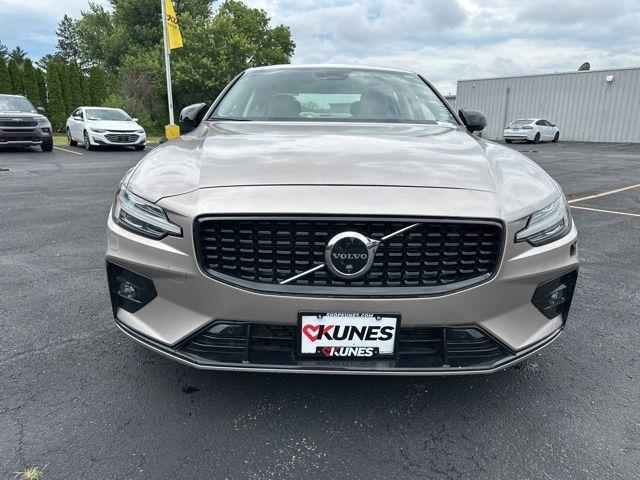used 2024 Volvo S60 car, priced at $26,994