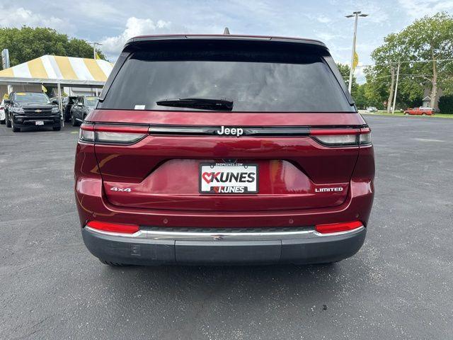 used 2024 Jeep Grand Cherokee car, priced at $34,694