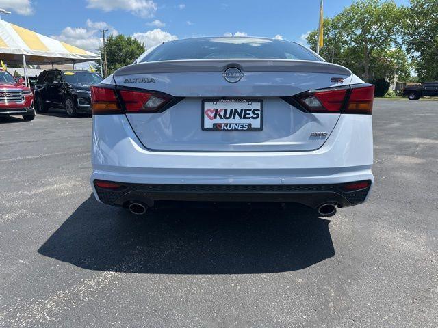 used 2023 Nissan Altima car, priced at $23,494
