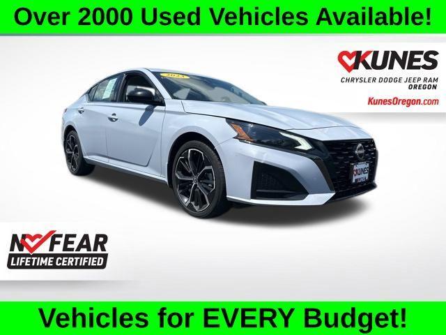 used 2023 Nissan Altima car, priced at $24,694